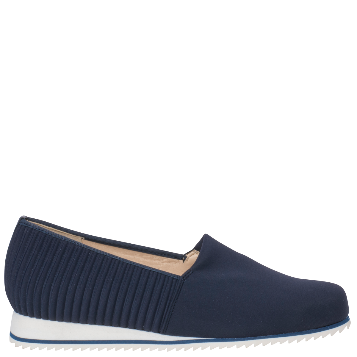 Hassia fits slightly shorter Blue