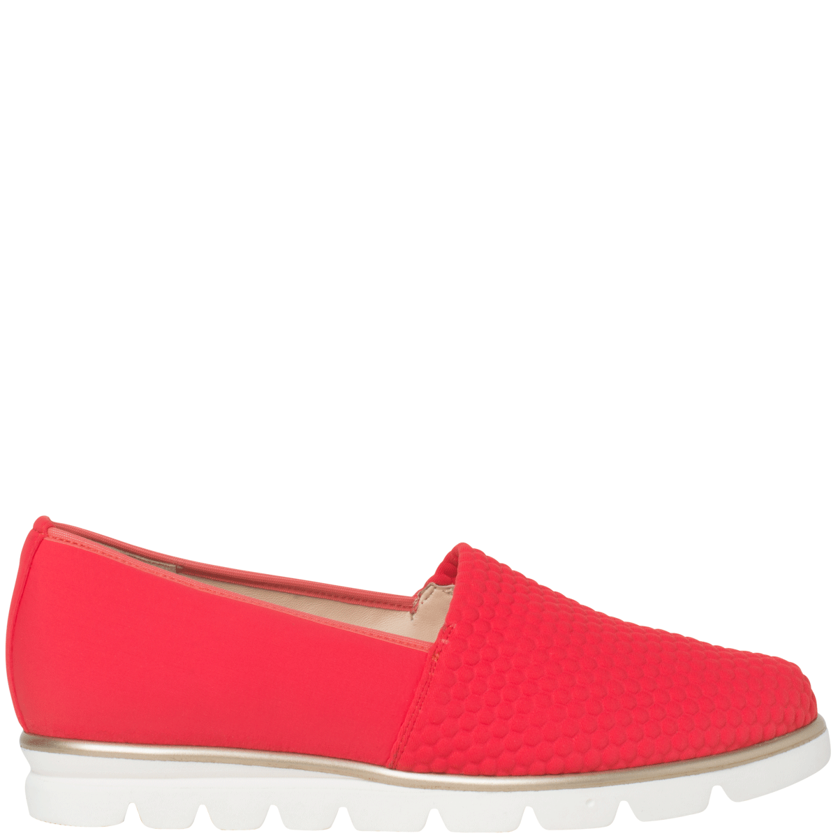 Hassia fits slightly shorter Red